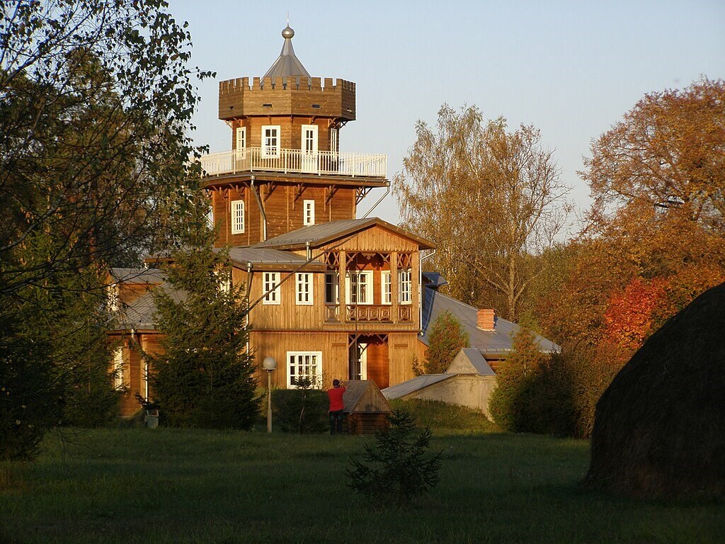 Витебск – Здравнево – Березинский заповедник – Хатынь – Минск, 3 дня (для  школьных групп) - тур. Описание экскурсии, цены и отзывы.