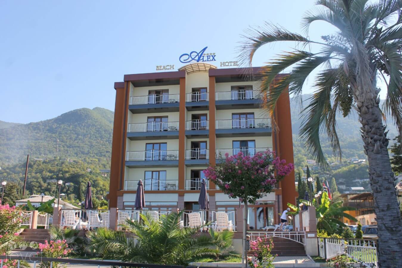 Alex Beach Hotel 4 Абхазия