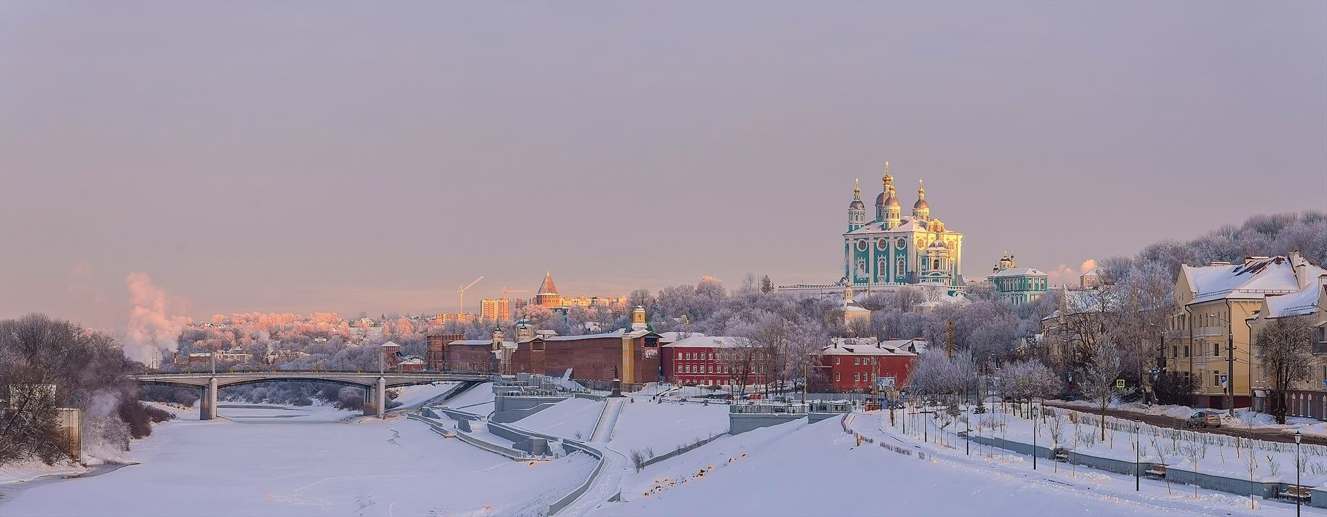 Смоленск – город Древней Руси (для школьных групп) - тур на 4 дня по  маршруту Смоленск - Порхов - Глущенки - Псков. Описание экскурсии, цены и  отзывы.