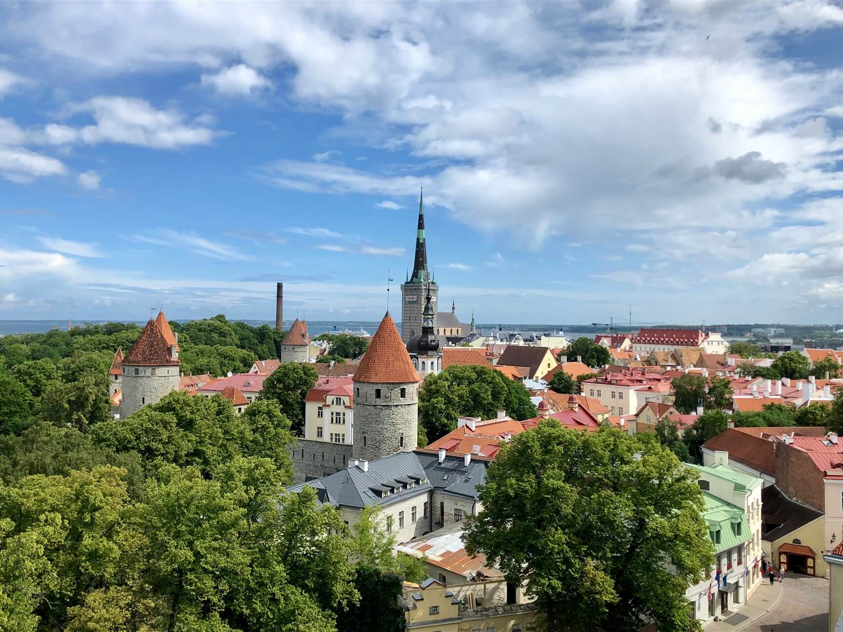 Круиз на пароме «Princess Anastasia» в Таллин, 3 дня - тур. Описание  экскурсии, цены и отзывы.