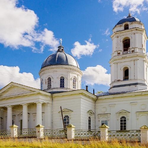 Свято-Троицкая церковь. Фото: Alx0yago, CC BY-SA 4.0 https://creativecommons.org/licenses/by-sa/4.0, via Wikimedia Commons