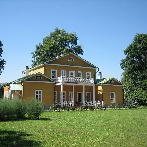 Тарханы. Владимир Шеляпин, CC0, via Wikimedia Commons