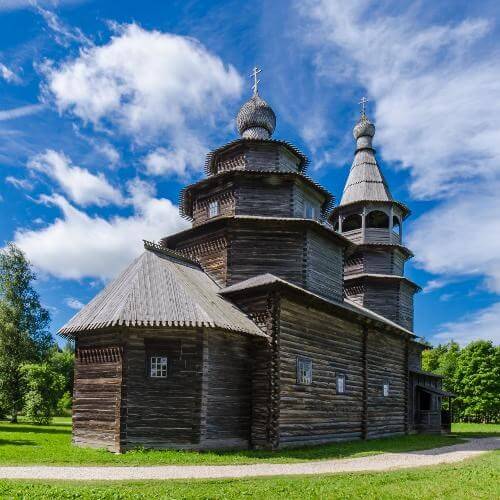 Церковь Николая Чудотворца из Высокого Острова. Belliy, CC BY-SA 4.0 https://creativecommons.org/licenses/by-sa/4.0, via Wikimedia Commons