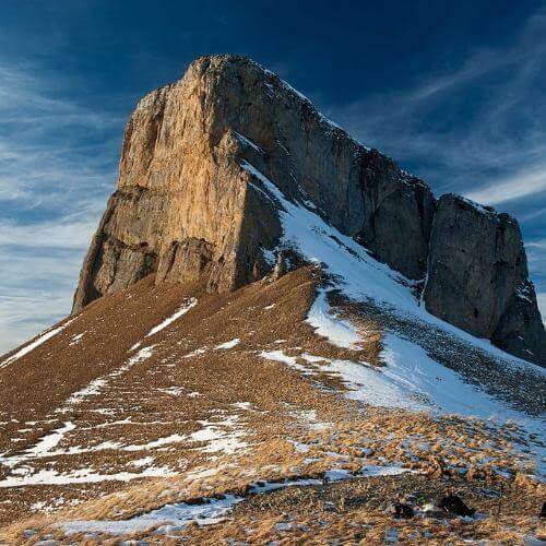 Малый Тхач. Фото: Synaps-s, CC BY-SA 4.0 https://creativecommons.org/licenses/by-sa/4.0, via Wikimedia Commons