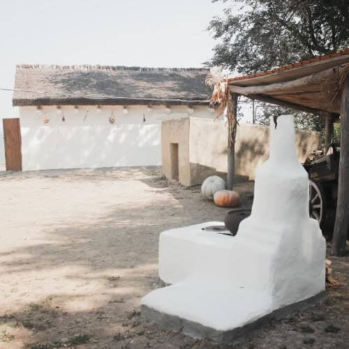 Фото: станица Тамань, комплекс у домика Лермонтова // MarOleg,  лицензия Creative Commons Attribution-ShareAlike 4.0 (CC BY-SA 4.0).