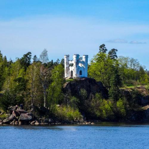 Photo by Nikolai Kolosov on Unsplash