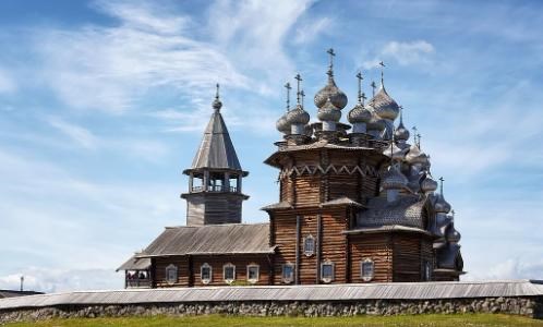 В Карелию на самолете из Екатеринбурга: Рускеала, Кижи и активные развлечения