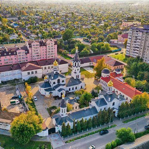 Фото: Andrey Kukharenko from Gomel, Belarus, CC BY 2.0 https://creativecommons.org/licenses/by/2.0, via Wikimedia Commons