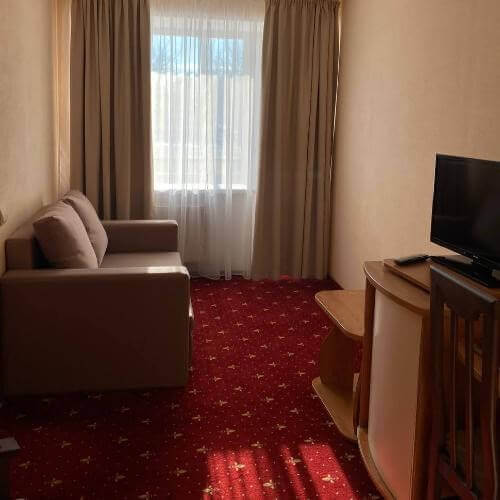 2-комнатный полулюкс (без вида на озеро)                        