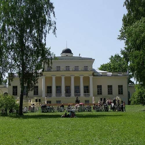 Музей усадьба Ф.И. Тютчева. София Юрашевич, Public domain, via Wikimedia Commons