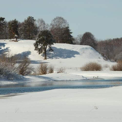 Савкина горка. Фото: Sea Est, CC BY-SA 4.0 https://creativecommons.org/licenses/by-sa/4.0, via Wikimedia Commons