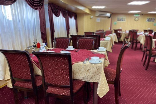 Нижний салон питания