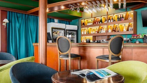 Панорамный бар «Хемингуэй»