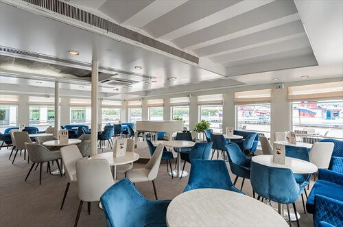 Музыкальный салон-бар «Панорама»