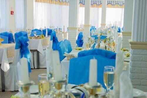 Ресторан на средней палубе