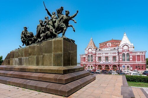 К Соколиной горе