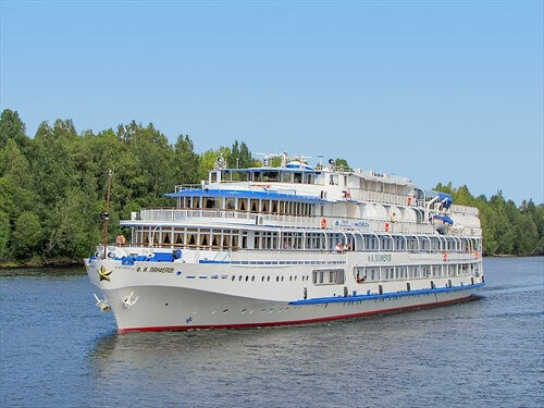 Теплоход «Ф.И. Панферов»