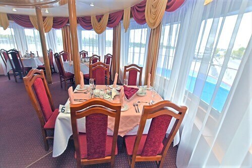 Верхний ресторан