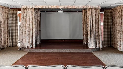 Концертный зал