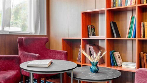 Библиотека