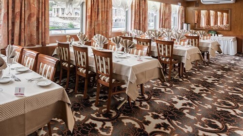 Ресторан «Нева»