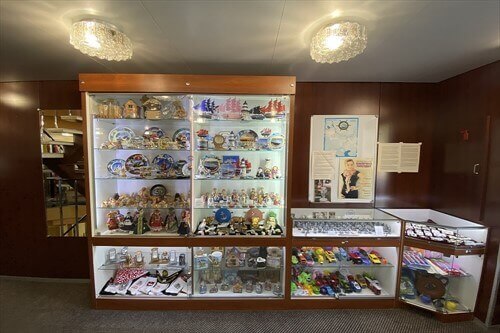 Сувенирный киоск