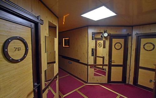 Нижняя палуба