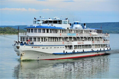 Теплоход «Родная Русь»