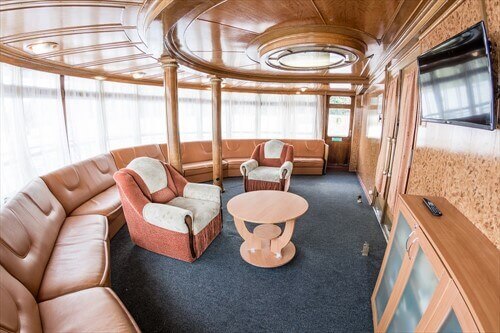 Читальный салон