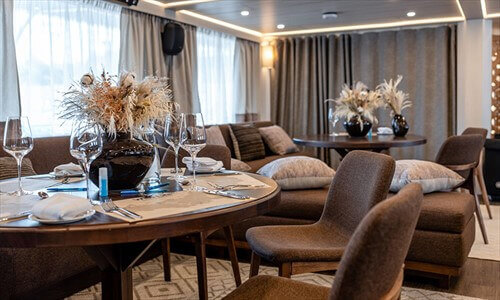 Караоке-бар