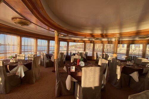 Верхний салон питания