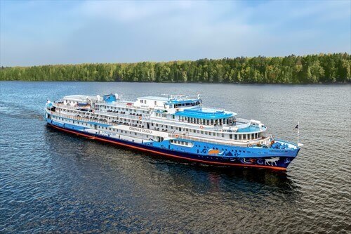Теплоход-пансионат «Северная сказка»