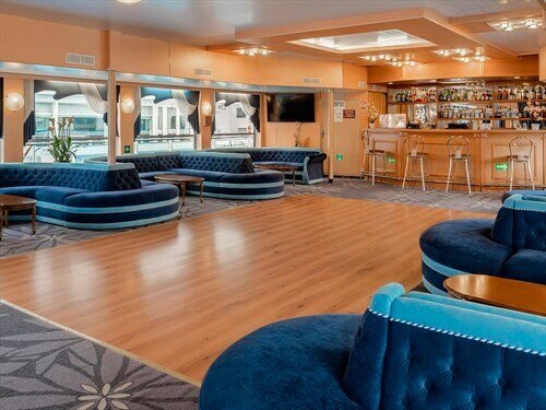 Конференц-зал