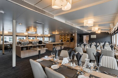 Бар-ресторан «Нева»