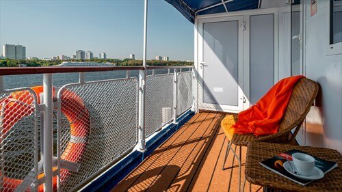 Балкон каюты Полулюкс