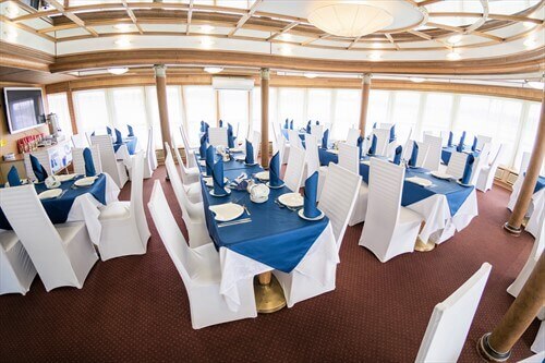 Верхний салон ресторана