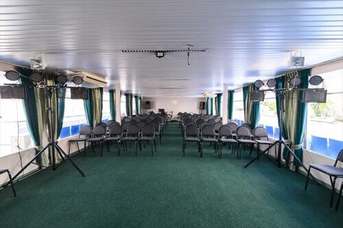 Конференц-зал