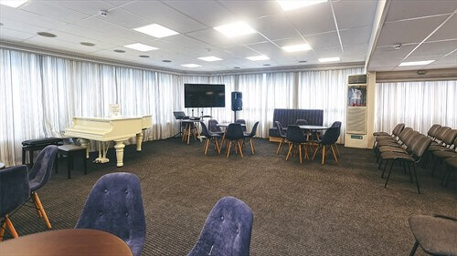 Конференц-зал