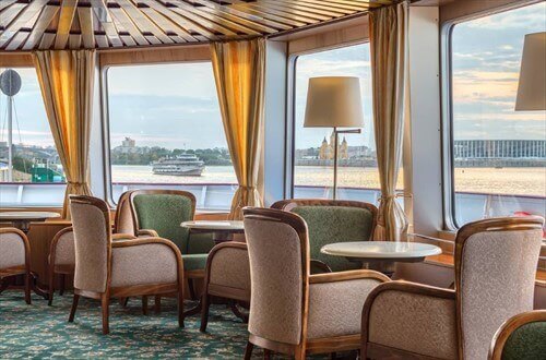 Музыкальный салон