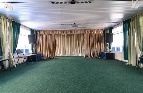 Конференц-зал